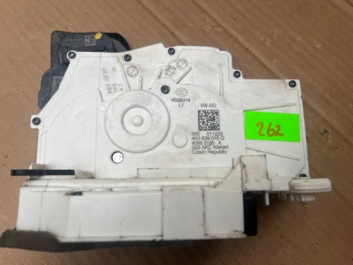 AUDI A6 A7 Q7 Q8 4K0839016Q lock door right rear part original !