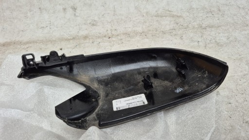 BMW 1 F40 19-24 cover mirrors right