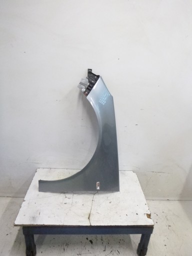 fender left Opel Insignia A Kombi code Z179 Srebrna 2008 – 2017