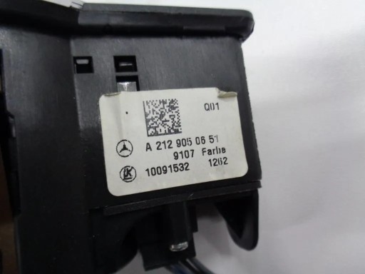 MERCEDES W207 C207 W212 light switch