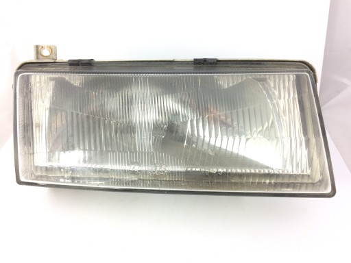 REFLEKTOR light front SKODA FELICIA right 301246148 SKODA