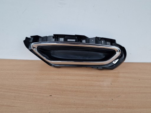 3G0807764 - VW PASSAT B8 3G права заглушка вихлопної труби RH