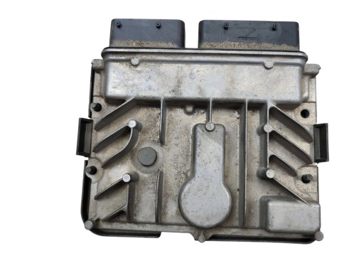 Computer DES MOTORS OPEL MERIVA B 1.7 CDTI A17DTC 5558431