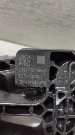 Ford Mondeo MK5 16r 2.0TDCi záď strana levá klika venkovní