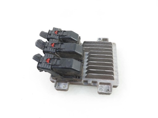 Водитель opel astra iv j 1.4 12654137