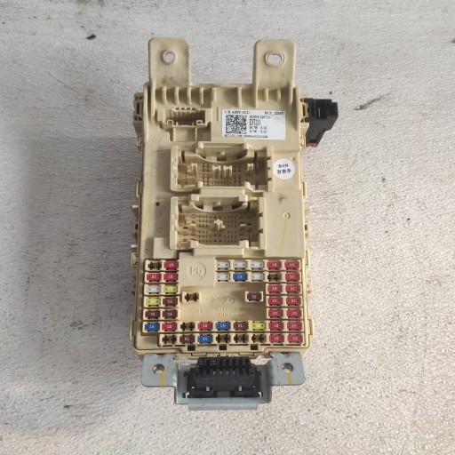 91953-Q0710 - Hyundai i20 iii 2021 1.0t блок предохранителей