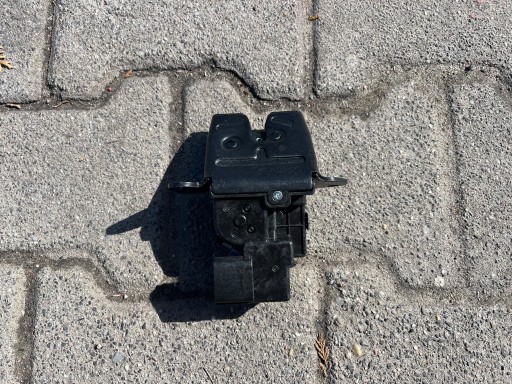 Hyundai I30 II 1.4 lock bonnet boot
