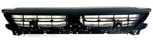 83A807683ATOMCAR - Центральна решітка радіатора Audi AUDI Q3 83A 18-S-LINE