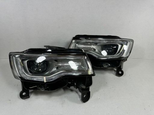 68289238AG 68289239AG - GRAND CHEROKEE WK2 LIFT КСЕНОНОВАЯ ПРАВАЯ ЛЕВАЯ СВЕТОДИОДНАЯ ЛАМПА