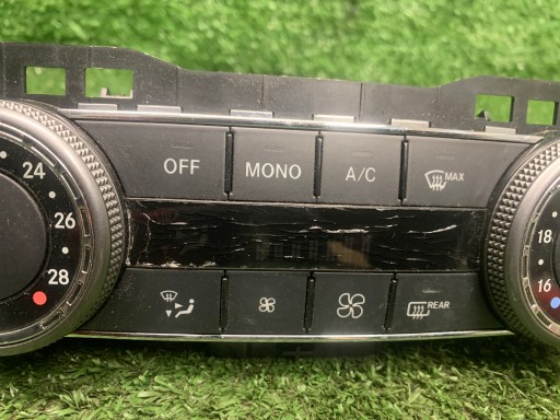 PANEL Pulsante BOCCHETTE CLIMATIZZATORE ARIA CONDIZIONATA 2048309885 Mercedes W204 07-14 R.
