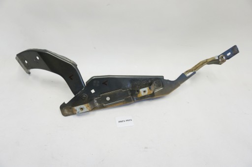 Крепление крыла левое CITROEN C4 PICASSO II