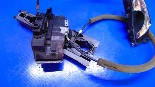 lock door right rear part NISSAN QASHQAI II J11 13-21R