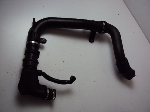 CV61-6C784-AG - ТРУБА ИНТЕРКУЛЕРА FORD FOCUS MK3 1.6 EB 2010-