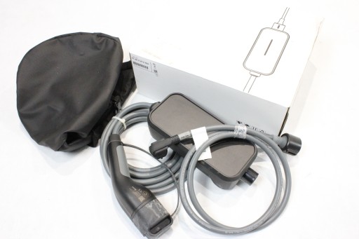 61905A13822 5A13822 - МОБІЛЬНА ШВИДКА ЗАРЯДНА СТАНЦІЯ EVSE BMW CHARGER