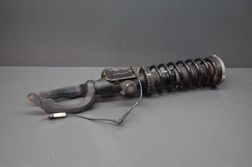 shock absorber left BMW 5 F07 GT 6854323 4x4 VDC