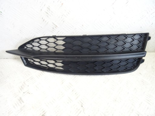 grid of a bumper front front right AUDI A7 C7 S-LINE 4G8807682B
