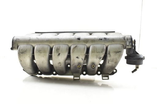 intake manifold AUDI A3 8P TT 8J 3.2 V6 022133203G