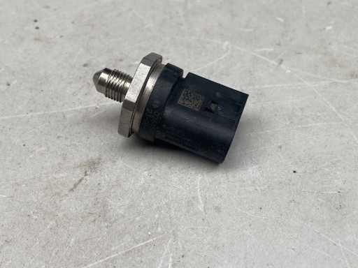 érzékelő nyomás üzemanyag SKODA KAMIQ 05E906054A @M