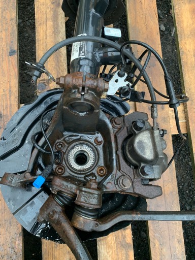 BMW F25 F26 otoč tlumič VDC ramene pravý předek 6797028 6855954