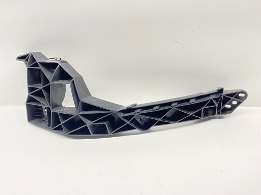 81A805607C - МОНТАЖНА КОРЗИНА РУЧКА ЛАМПА ЗАСОВКА ЛІВА AUDI Q2 81A