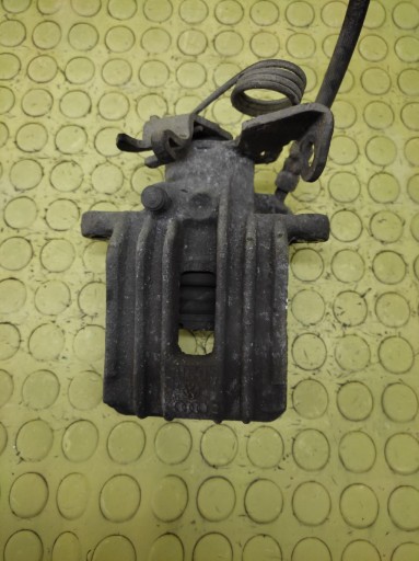 AUDI A6 C5 2.4 caliper left rear part
