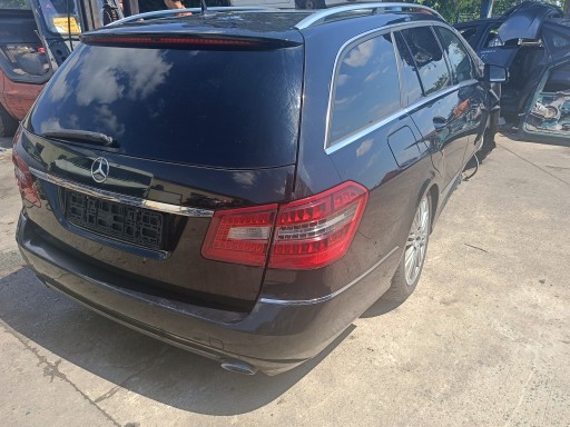 MERCEDES W212 COMBI, ВАННА ЗАДНЯ, ПІДЛ