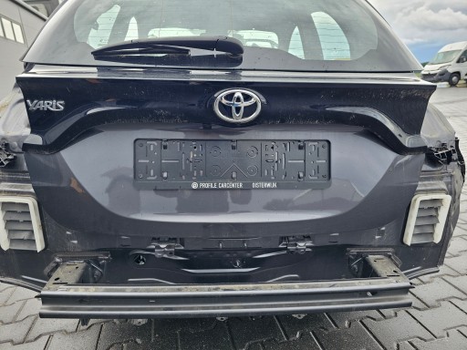 complete trunk door boot + KAMERA TOYOTA YARIS IV 20- 1G3 original OE