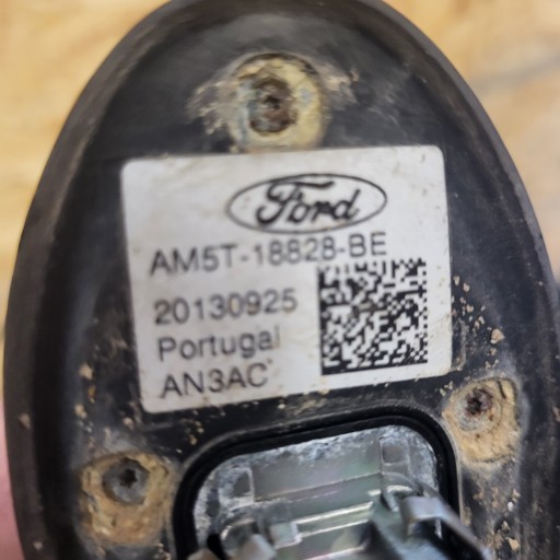 FORD FOCUS MK3 11-18R KOMBI HB ANTENA dach AM5T18828BE