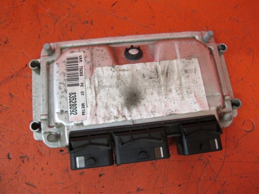 PEUGEOT 307 1.6 16V NFU CITROEN XSARA II 2 Bedienteil Computer DES MOTORS