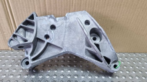 engine mount right 06J199207F VW PASSAT CC TIGUAN II Q3 8U 2.0 TFSI