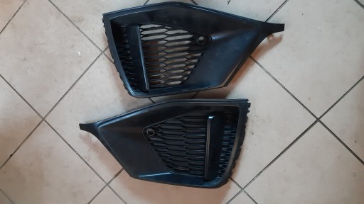 4M8807682A - Решетка бампера Audi Q8 S-Line 4M8