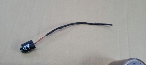 AUDI KOSTKA Connector Contact ZLACZE AUDI VW 8E0973202