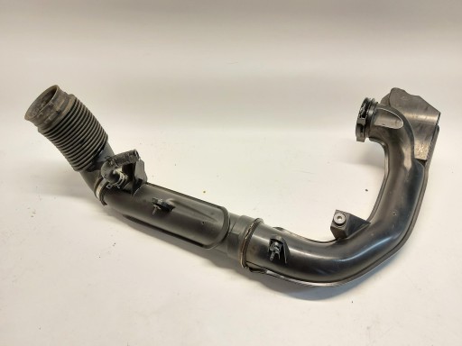 VOLVO XC40 D3 2.0 D wiring pipe air 32222139