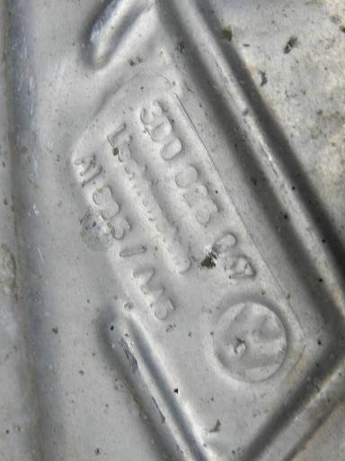 Volkswagen Phaeton mudguard left rear. 3D0810969A N58290