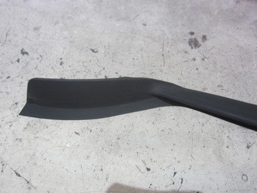 VOLVO XC40 II XC 40 right moulding windows PRZEDNIEJ dust 31448940 18R
