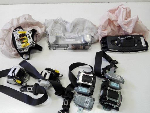 07-11 - C-КЛАС В-204 ПОДУШКА БЕЗПЕКИ РЕМІНЬ БЕЗПЕКИ