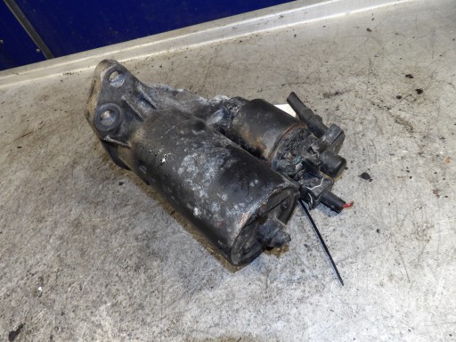 Volkswagen Golf IV starter 1,4B 0001121006