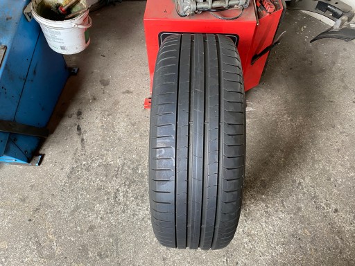 Caoutchouc letnia 225/45R19 96Y Pirelli P ZERO PZ4 5,5mm