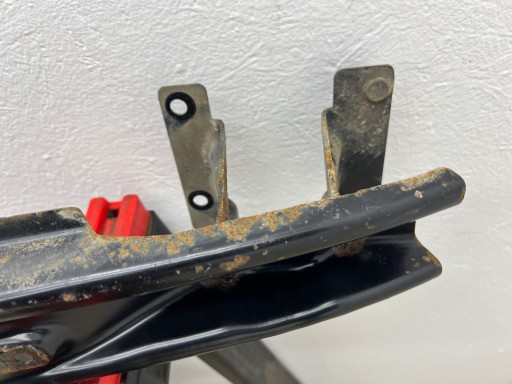 VW CADDY III LIFT 15-20R träger hinten heck der stoßstange hinten 2K5807305