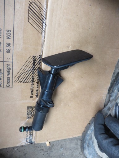 ФОРСУНКА ОМЫВАТЕЛЯ ЛАМПЫ ЛЕВАЯ ПЕРЕДНЯЯ КРЫШКА VW PASSAT CC 3C8955104B (X)