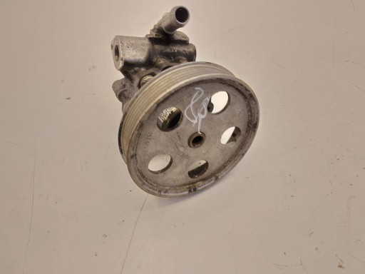 AUDI A4 8K A5 8T Q5 servo pump 8R0145153A