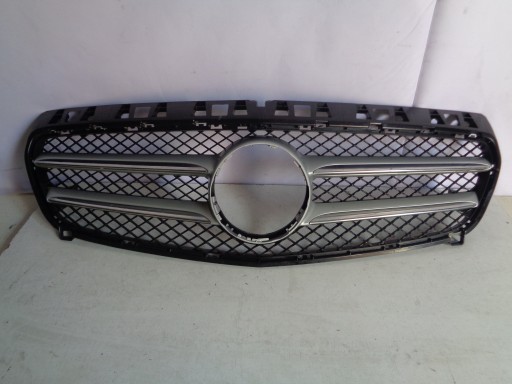 Решетка радиатора MERCEDES A-CLASS W176 12 лет -