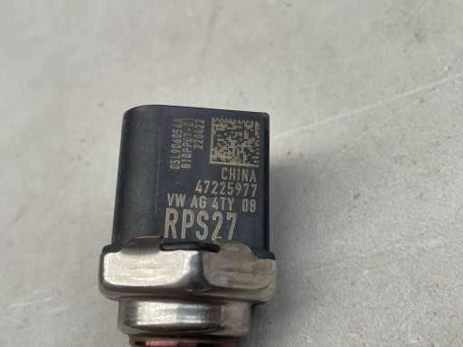 capteur pression carburant SKODA SUPERB B8 (3V) 05L906054A @A
