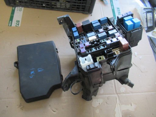 Блок запобіжників suzuki sx4 s-cross 1.6 ddis 4x4