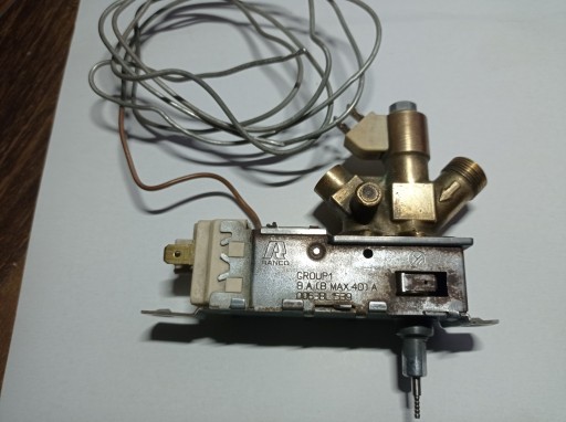 ГАЗОВЫЙ КЛАПАН ДЛЯ ХОЛОДИЛЬНИКА DOMETIC RML8330