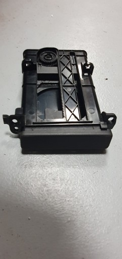 55620-02110 - ДЕРЖАТЕЛЬ ЧАШКИ КОРОБКА ДЛЯ ХРАНЕНИЯ R TOYOTA AURIS 1 И