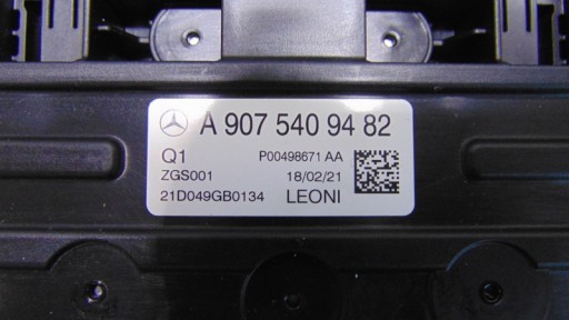 ROZDZIELACZ PRADU A9075409482 MERCEDES SPRINTER W910 W907 18-25R
