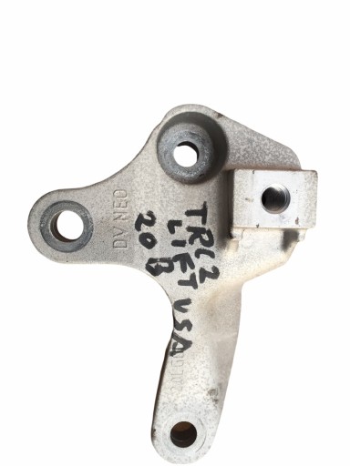 KV61-7M125-DA - ЛАПА КОРОБКИ ПЕРЕДАЧ FORD CONNECT MK2 USA 2.0 B