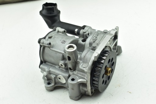 Pompe huile moteur VW GOLF VII OCTAVIA III AUDI A3 8V 1.6 TDI 04L145305