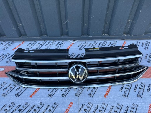 5NN853655D - Решетка радиатора VW TIGUAN II LIFT R-LINE - СО СВЕТОДИОДАМИ